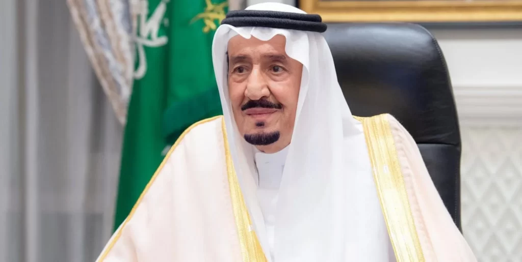 خادم الحرمين الملك سلمان يوافق على منح ميدالية الاستحقاق من الدرجة الثالثة لـ213 مواطنًا السهول