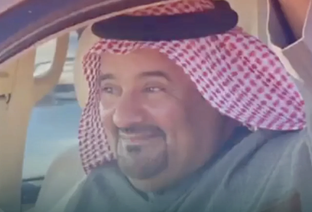 مشاركة ثامر فهد الثامر السهلي في مهرجان الإبل