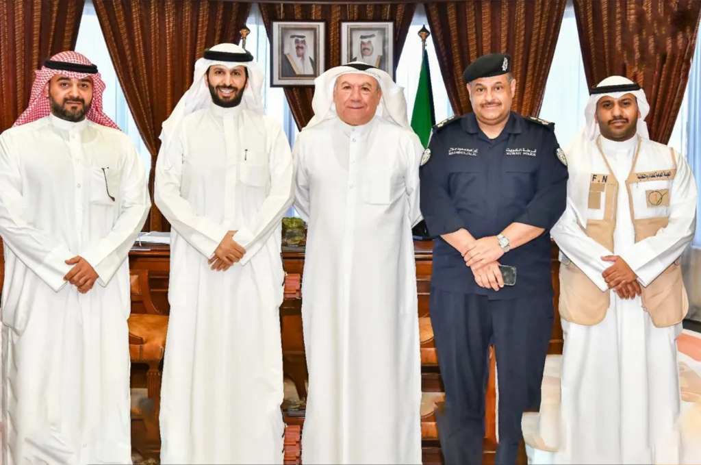 محافظ مبارك الكبير يستقبل قيادات المرور وهيئة الغذاء