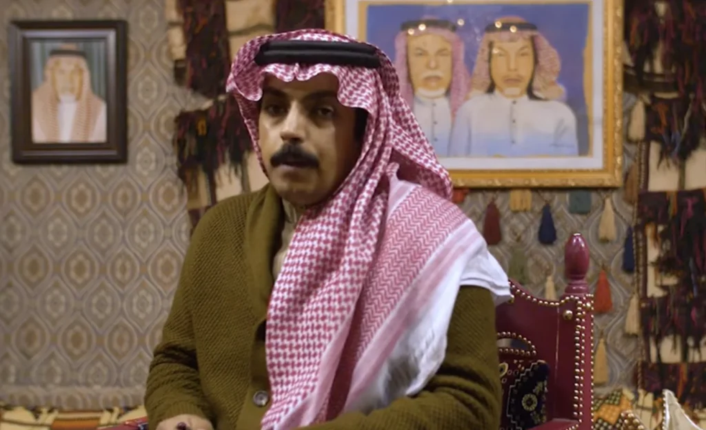 قصة وقصيدة الشاعر فرزان بن بطي مع الملك عبدالعزيز والحديث عن شاعر السامريات ابنه سلطان بن فرزان، ضيوف الحلقة تركي بن منيف بن صامل آل عبيد السهلي و محمد بن فرزان بن صامل آل عبيد السهلي و العقيد المتقاعد والمستشار الأمني خالد المحيا - منصة السهول