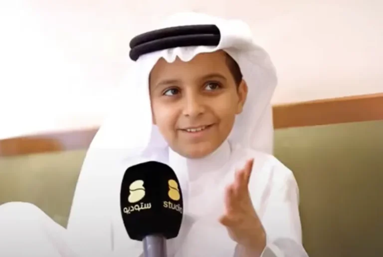 عبدالله بن فهد الفايز السهلي الحمد لله، بيئتنا كلها مراجل وطيب، وكوني مشهور بالمحتوى الديني هو أفضل قرار اتخذته في حياتي منصة السهول