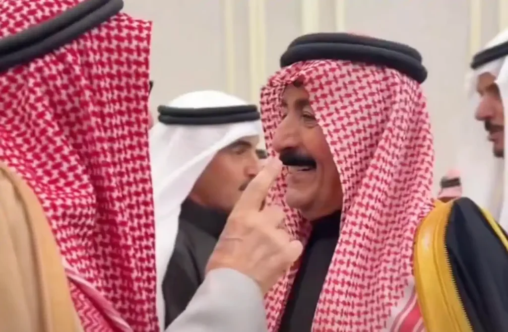 حفل عشاء السكران بمناسبة البيت الجديد وتخرّج ابنهم